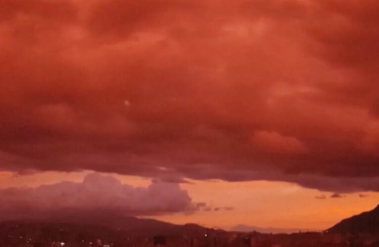 Venezuelan sky turns deep red as sun sets over Caracas | News
